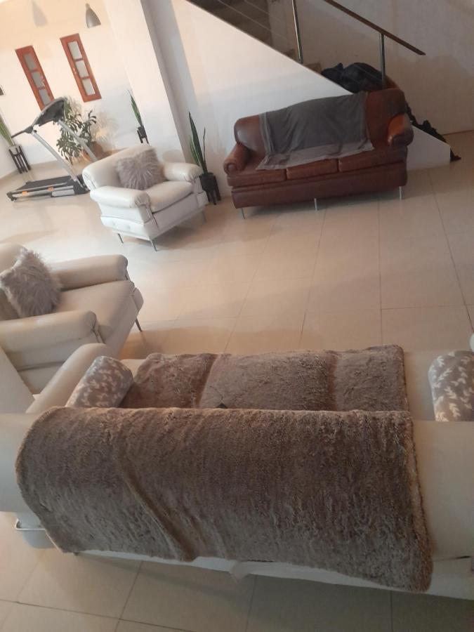 Casa Alfaro *